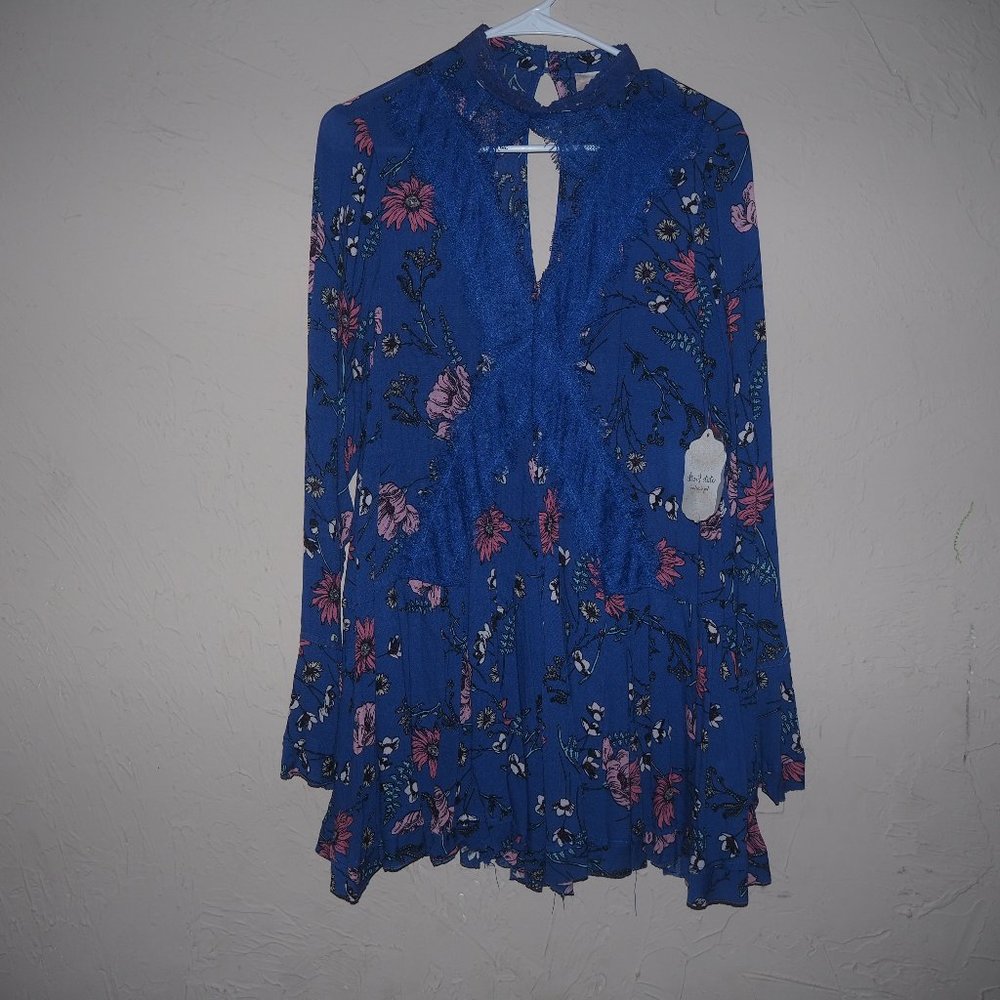 Alter'd state lacey blue floral dress nwt